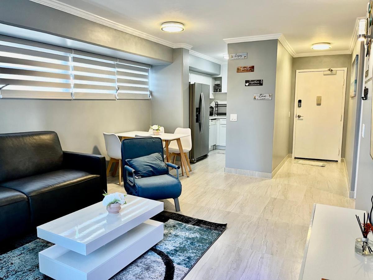 Waikiki Condo 2 Bedrooms 2 Bathrooms With 1 Free Parking Space هونولولو المظهر الخارجي الصورة