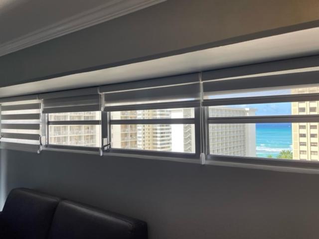 Waikiki Condo 2 Bedrooms 2 Bathrooms With 1 Free Parking Space هونولولو المظهر الخارجي الصورة
