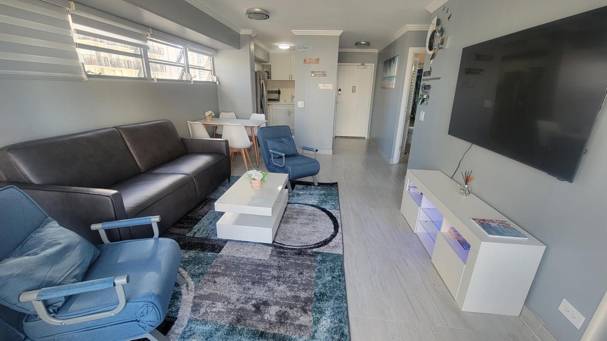 Waikiki Condo 2 Bedrooms 2 Bathrooms With 1 Free Parking Space هونولولو المظهر الخارجي الصورة